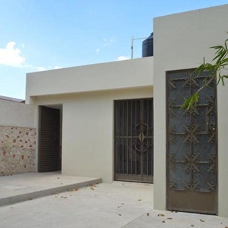 Casa Lazaro- Hermosa Casa Familiar メリダ エクステリア 写真